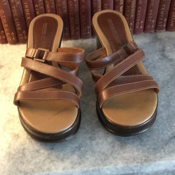 Montego Bay Club Brown Leather Criss Cross Platform Wedge Sandals Shoes 6.5 - Picture 2 of 5